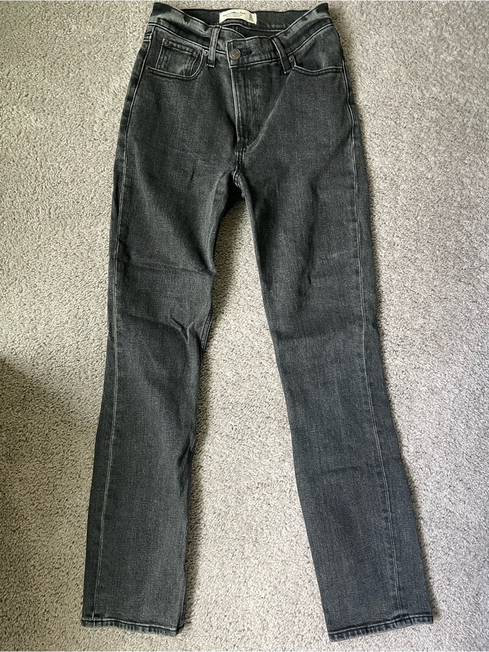 Abercrombie & Fitch Women's Straight Leg Jeans in Charcoal Black Wash